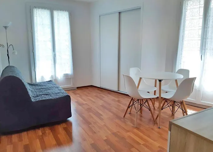 Des Jardins, Wifi, Centre Luchon