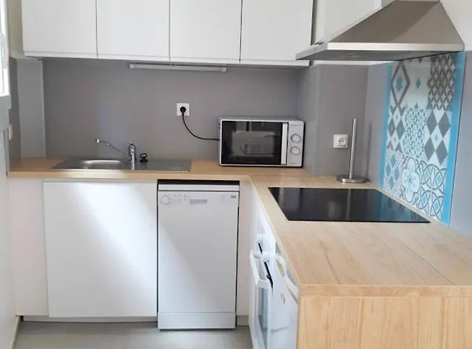 Des Jardins, Wifi, Centre Luchon Daire