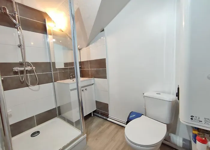 Des Jardins, Wifi, Centre Luchon Daire *