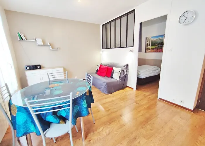 Daire Des Jardins, Wifi, Centre Luchon Bagnères-de-Luchon