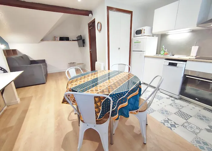 Des Jardins, Wifi, Centre Luchon