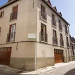 Des Jardins, Wifi, Centre Luchon شقة