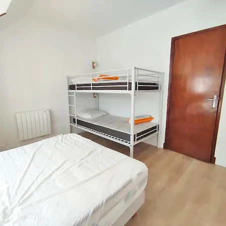 Des Jardins, Wifi, Centre Luchon Апартаменты *