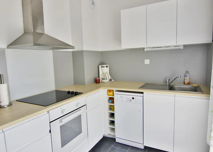 Des Jardins, Wifi, Centre Luchon 公寓 Bagnères-de-Luchon