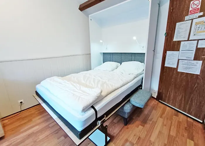 Résidence Des Jardins, Wifi, Centre Luchon Apartamento