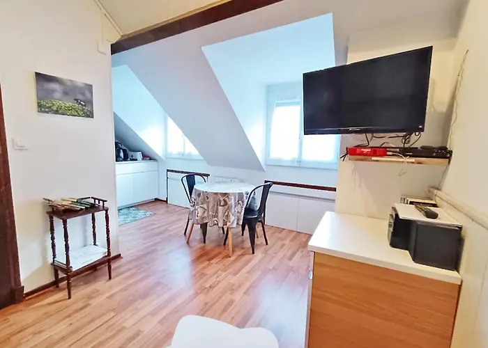 Des Jardins, Wifi, Centre Luchon Bagnères-de-Luchon