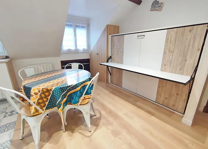 Des Jardins, Wifi, Centre Luchon